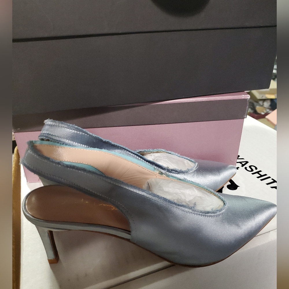 Sz 39 NIB Lola Cruz slingbacks